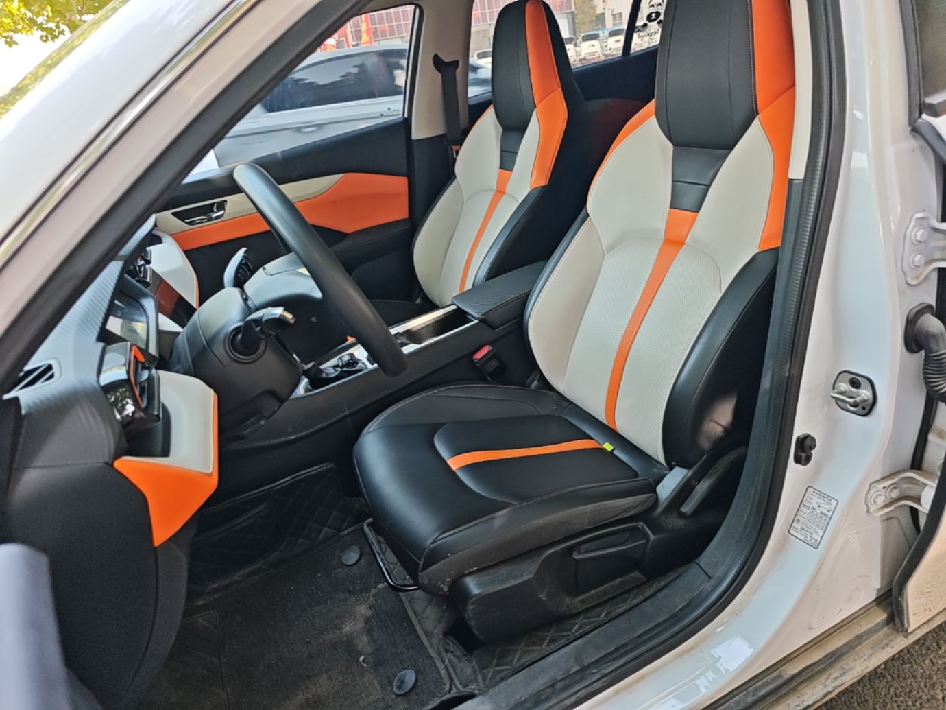 Dongfeng Aeolus Yixuan 2023 Mach Edition 1.5L Automatic Chasing Wind Version — снимка 17