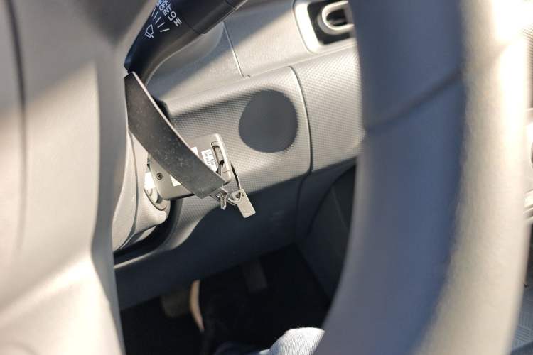 Used Wuling Hongguang New Energy 2025 Extended-Range Hybrid 50 km Standard Version
