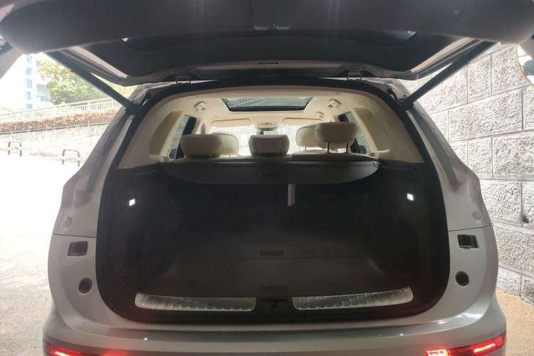 Used Hima AITO M7 2024 1.5T Intelligent Driving All-Wheel Drive Pro Version 5 Seats Ternary Lithium Battery Trunk