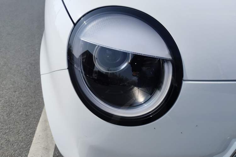 Used CHANGAN NEVO Lumin 2024 130km Qingyue Version Right Front Headlight