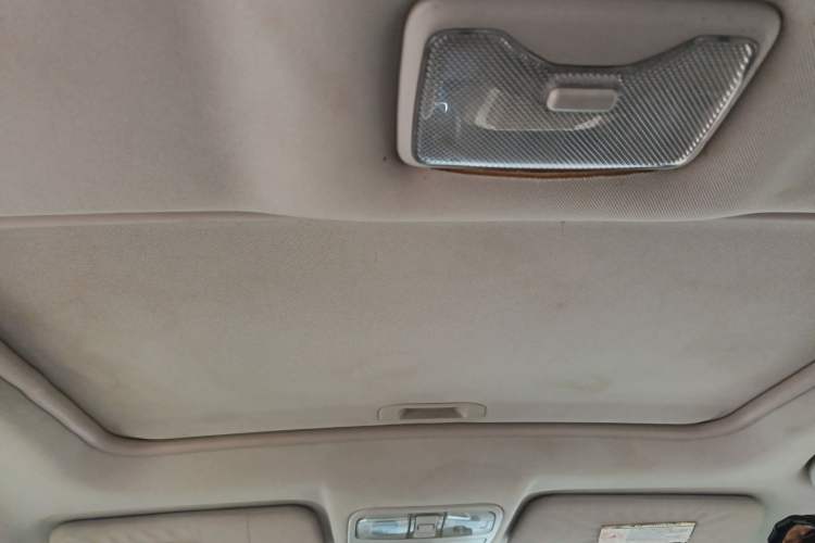 Used Changan CS35 2014 1.6L Automatic Luxury Model China IV Standard