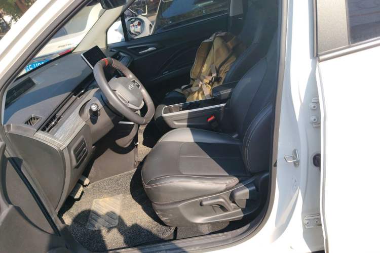 Used NETA V 2022 Chao 300 Lite Ternary Lithium