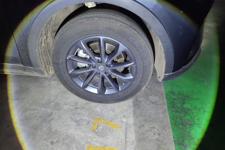 Used Leapmotor C11 2023 Pure Electric 500 Comfort Edition Right Front Wheel Hub