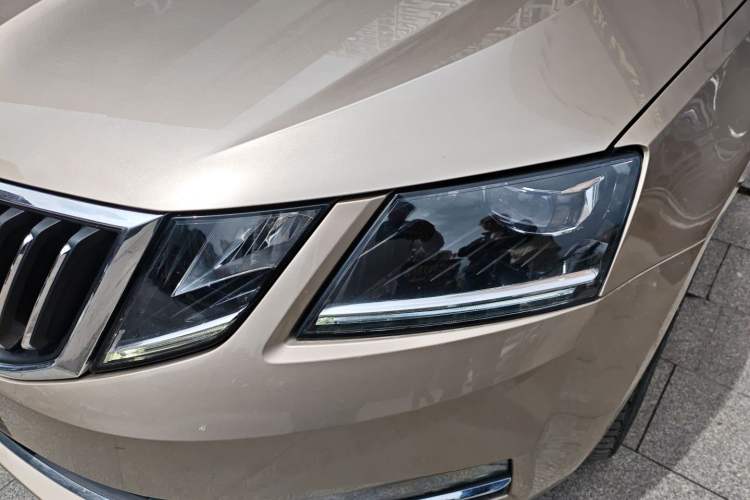 Used Skoda Octavia 2018 TSI280 DSG Flagship Edition