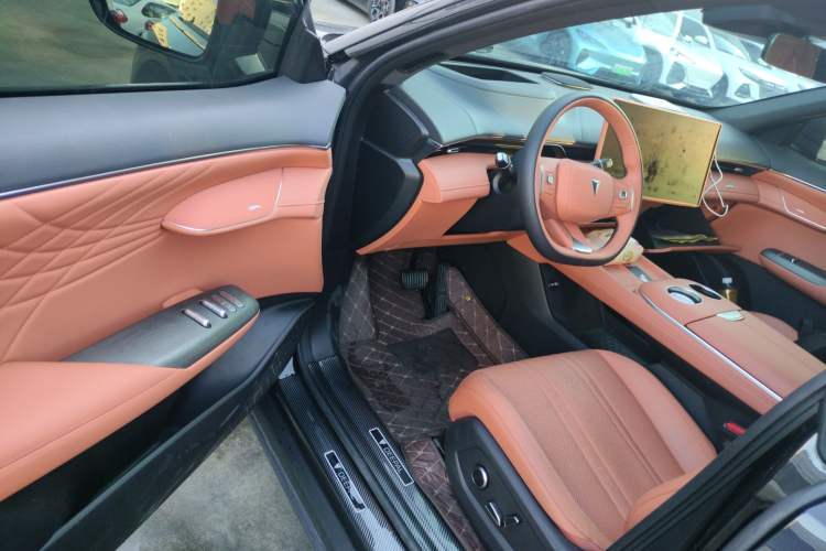 Used Deepal S07 2025 215Max Deep Blue Intelligent Driving AD PRO Range-Extended Version
