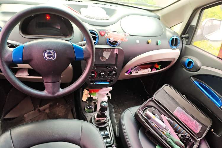 Used JMEV E200L 2018 E200L Standard Model (250 km) Center Console