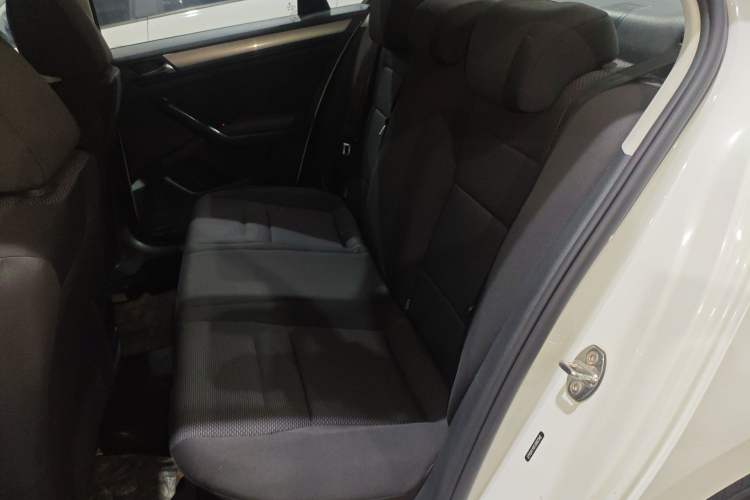 Used Volkswagen Bora 2018 1.5L Manual Fashion Model