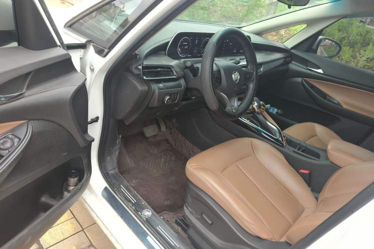 Used Buick GL6 2021 323T Mild Hybrid Connect Luxury Model
