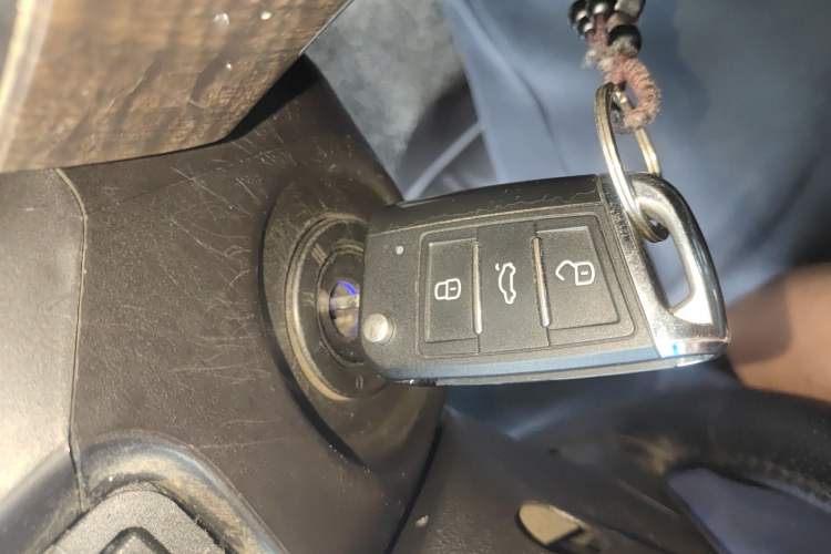 Used Acura MDX 2010 3.7 Standard Edition Vehicle Key