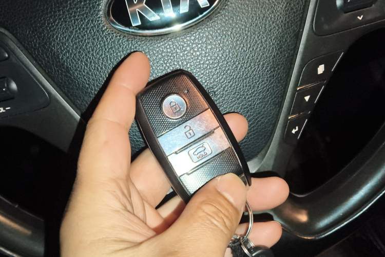 Used Kia K3 2013 1.6L Automatic GLS
