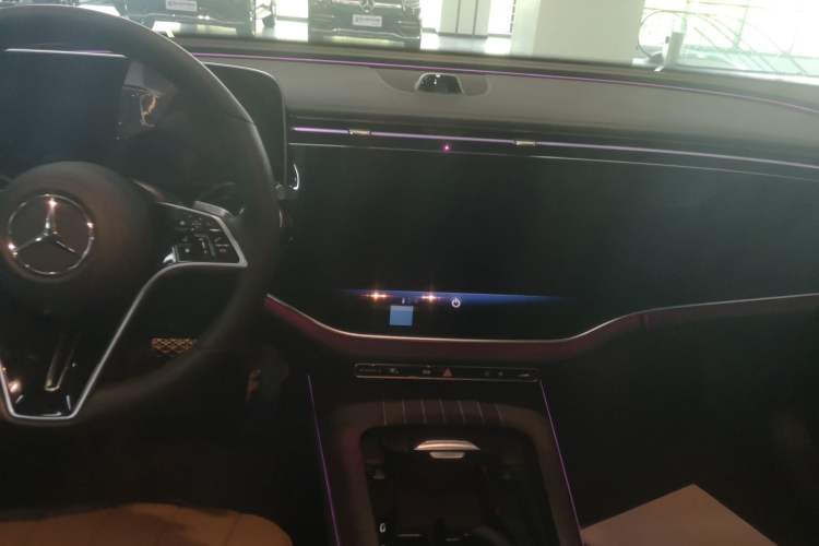 Used Mercedes-Benz E-Class 2024 E 300 L Luxury Model Audio And AC Panel