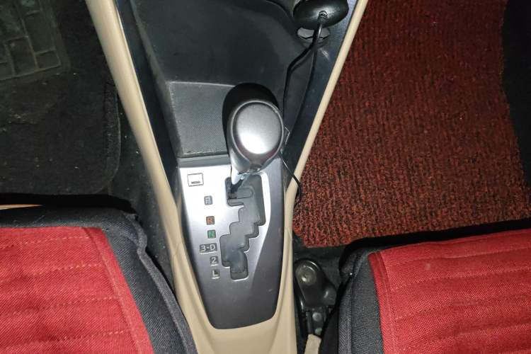 Used Toyota Vios 2014 1.5L Automatic ZhiZun Edition
