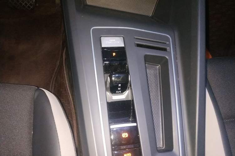 Used Volkswagen Golf 2023 Facelift 280TSI DSG Pro
