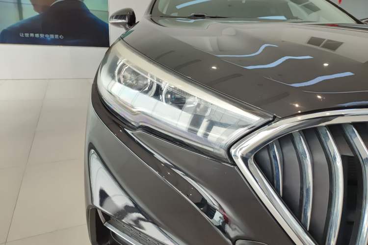Used Hongqi H5 2020 1.5T DCT Flagship Edition Right Front Headlight
