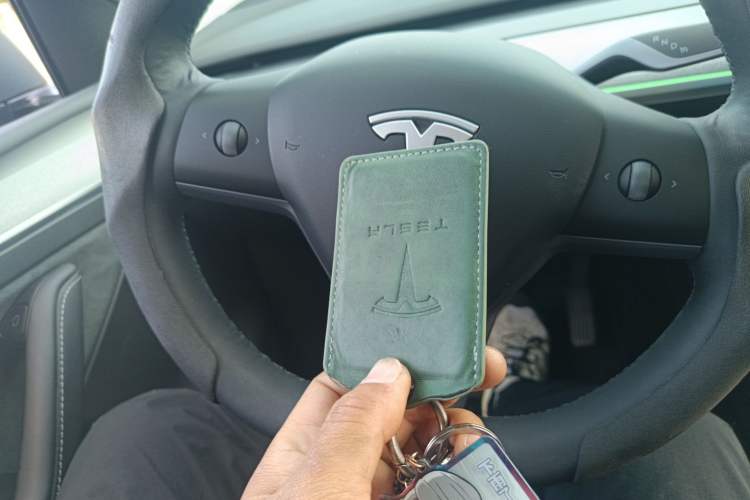 Used Tesla Model Y 2024 Rear-Wheel-Drive Version