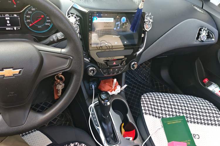 Used Chevrolet Cruze 2017 1.5L Automatic Pioneer Sunroof Edition Audio And AC Panel