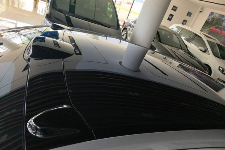 Used Nio ET5T 2024 75kWh Touring Roof