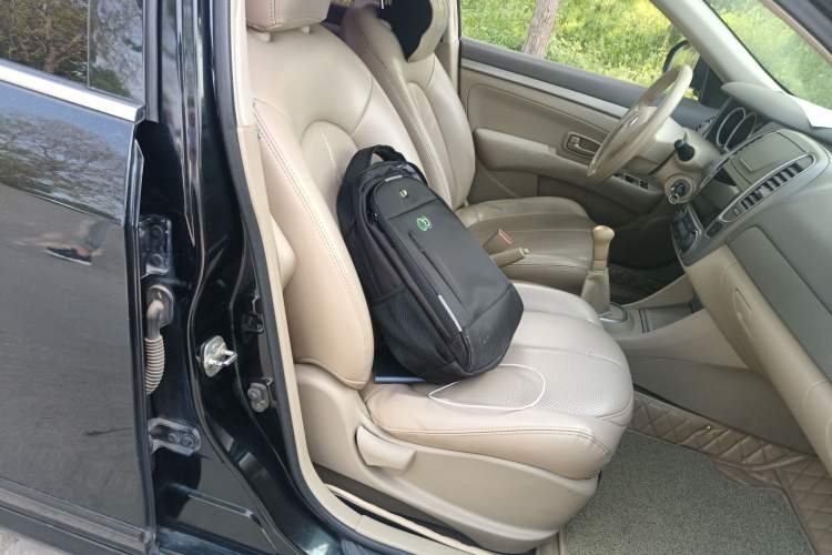 Used Nissan Sylphy 2016 Classic 1.6XE Manual Leading Edition
