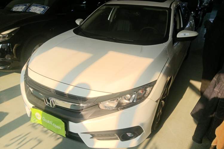 Used Honda Civic 2016 220TURBO Manual Luxury Edition