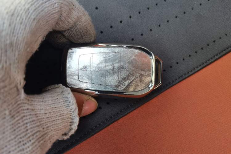 Used Toyota Prado 2016 2.7L Automatic Standard Edition Vehicle Key