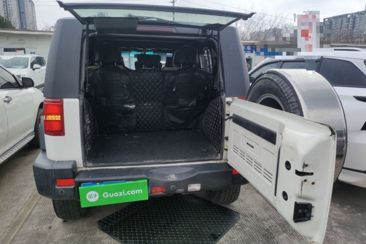 Used BAIC Off-Road BJ40 2016 40L 2.0T Manual All-Wheel Drive Prestige Edition