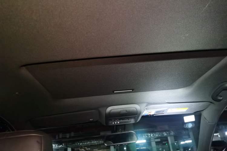 Used Cadillac XT5 2018 25T Tech Model