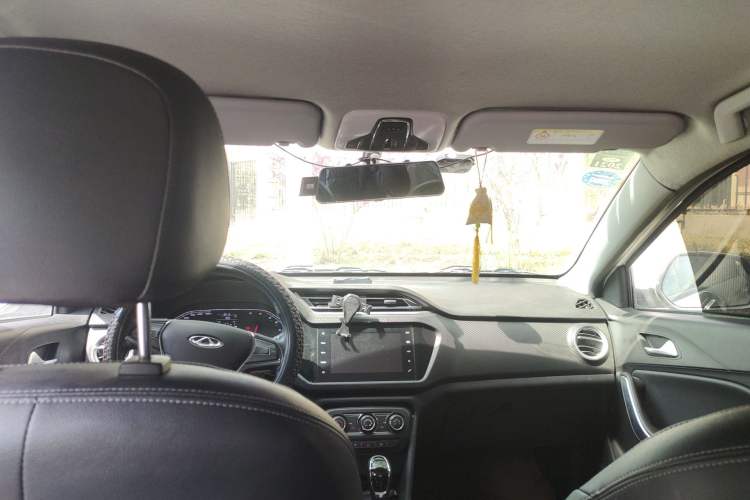 Used Chery Tiggo 3X 2018 1.5L Automatic Elite Edition Headliner