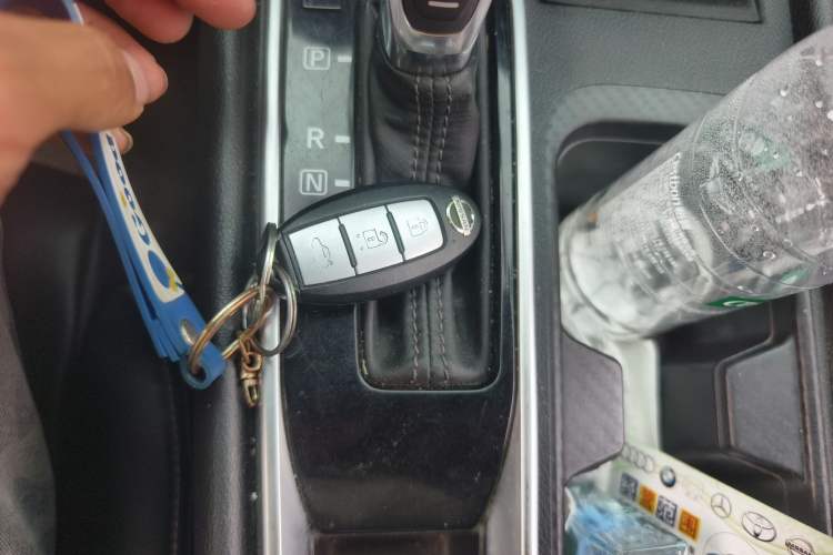 Used Nissan Sylphy 2020 1.6L XE CVT Comfort Edition Vehicle Key