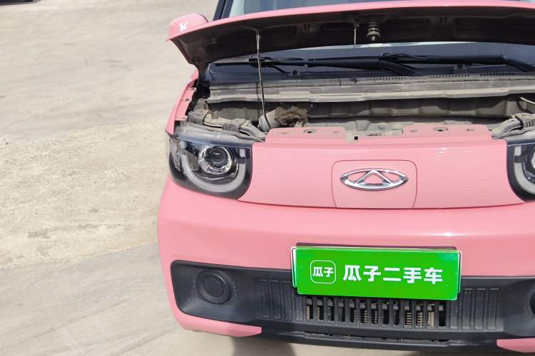 Used Chery QQ Ice Cream 2022 170km Sundae Phosphate Lithium-Ion Right Front Headlight