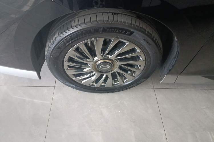 Used GAC Trumpchi M8 2023 Zongshi Series 400T Flagship Edition Exterior 4