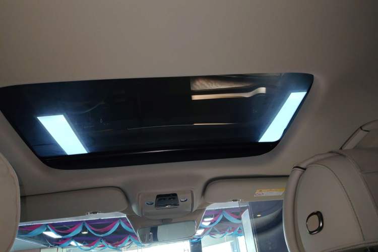 Used Denza D9 2024 DM-i 980 Four-Wheel Drive Prestige Model