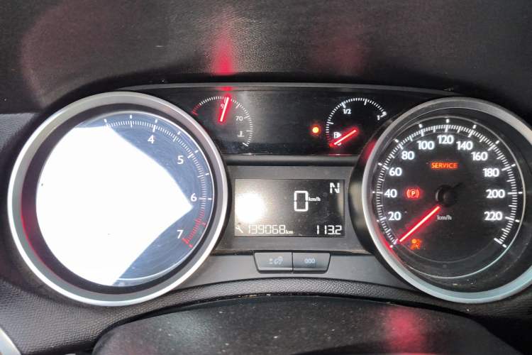 Used Peugeot 408 2018 Revised Version 1.8L Automatic Luxury Edition Instrument Cluster