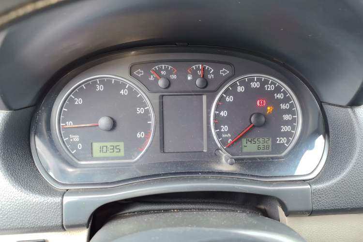 Used Volkswagen Polo 2011 Jingqu 1.4L Manual Sile Edition Instrument Cluster