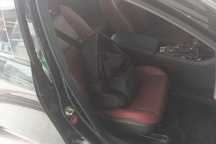 Used Mazda 3 Axela 2023 2.0L Automatic Zhiyao Edition Right Front Seat