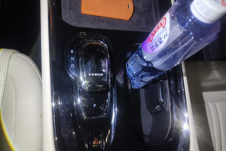 Used Zeekr 009 2022 WE Edition
