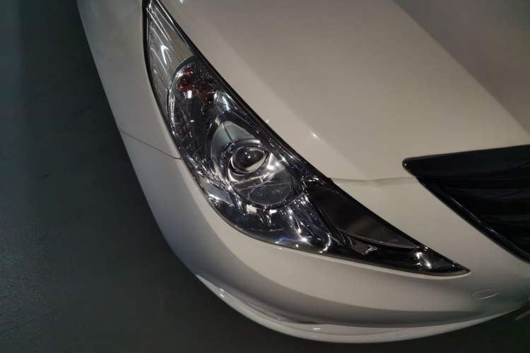 Used Hyundai Sonata 2013 2.0L Automatic Luxury Edition
