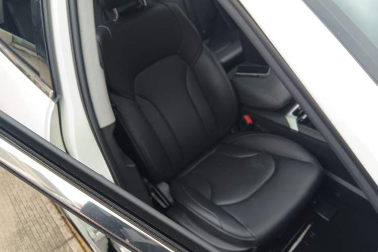 Used Zotye Domy X7 2017 1.8T Manual Luxury Model