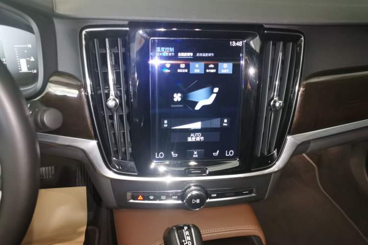 Used Volvo S90 2017 T5 Zhiyuan Edition