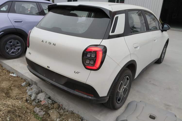 Used AION UT 2025 330 Starlight Edition