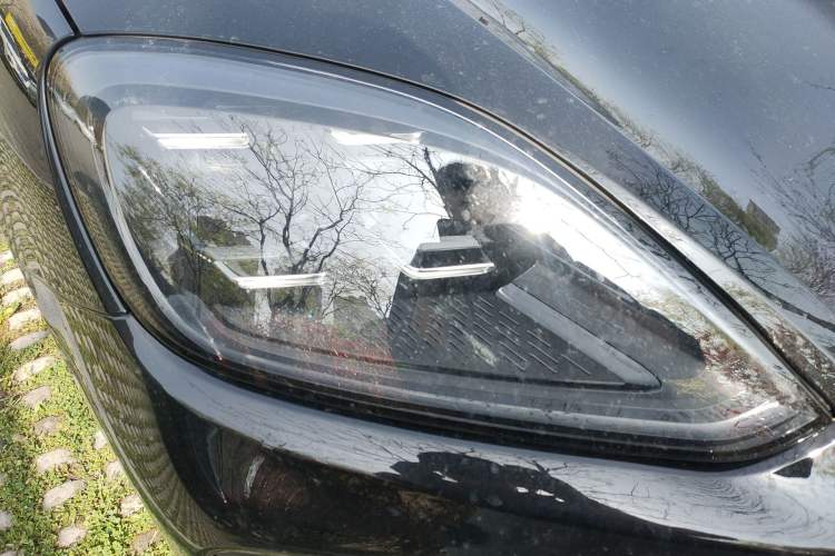 Used Porsche Cayenne 2024 Cayenne 3.0T Right Front Headlight