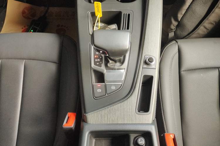 Used Audi A4L 2022 40 TFSI Luxury Prestige Edition