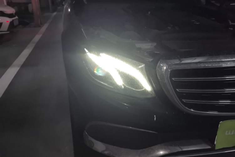 Used Mercedes-Benz E-Class 2018 Facelift E 200 L 4MATIC Right Front Headlight