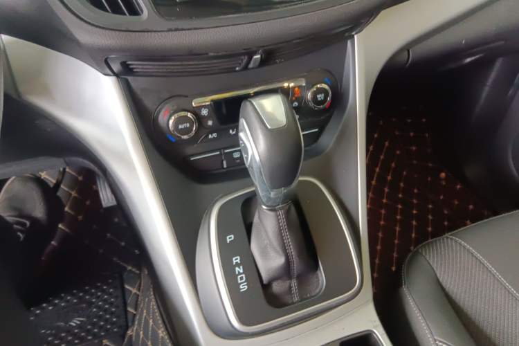 Used Ford Kuga 2015 1.5L GTDi Two-Wheel Drive Fashion Edition