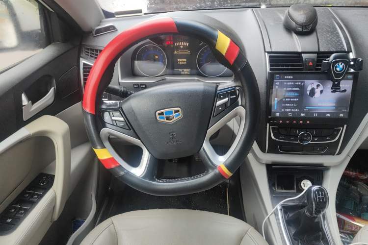 Used Geely Auto Emgrand 2014 Sedan 1.5L Manual Elite Model Steering Wheel