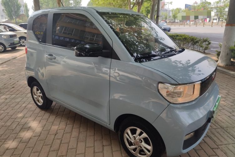 Used Wuling Hongguang MINIEV 2020 Zizai Version Lithium-NMC Front Right 45 Deg