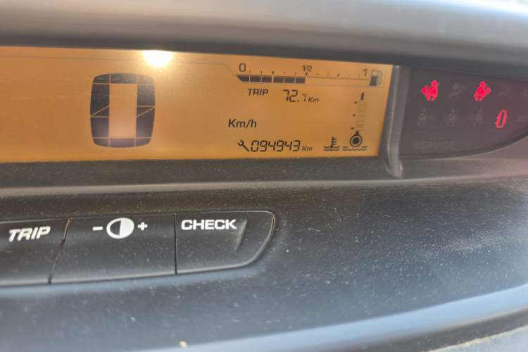 Used Citroen C-Quatre 2012 Sedan 1.6L Manual Prestige Model Odometer Close Up