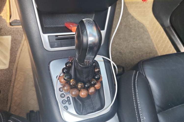 Used Volkswagen Tiguan 2017 300TSI Automatic Two-Wheel Drive Silk Road Comfort Edition Gear Lever