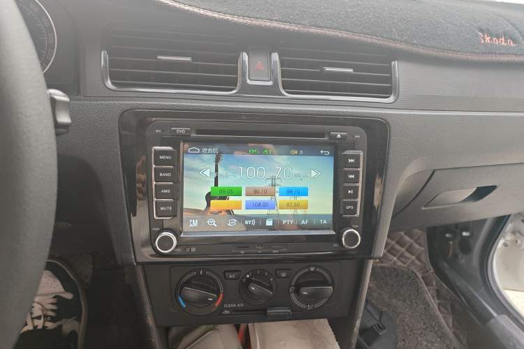 Used Skoda Rapid Spaceback 2016 Revised Version 1.6L Automatic Front-Drive Edition
