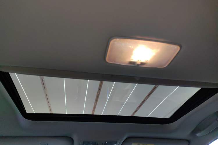 Used Toyota Reiz 2013 2.5V Supreme Edition
