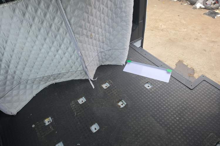 Used JMC Transit 2021 2.8T Space King Standard Version Long Wheelbase Mid-Height Roof Rear Single Tire – Step 6-Seater Diesel China VI Emission Standard JX493